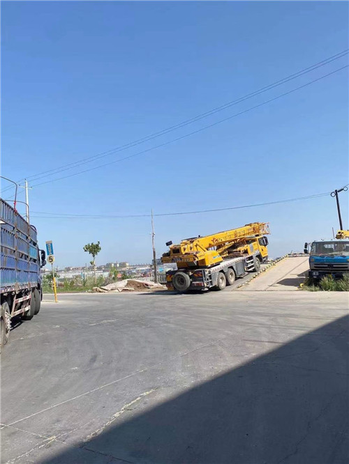 密云区25吨吊车的租赁价格大概是多少？